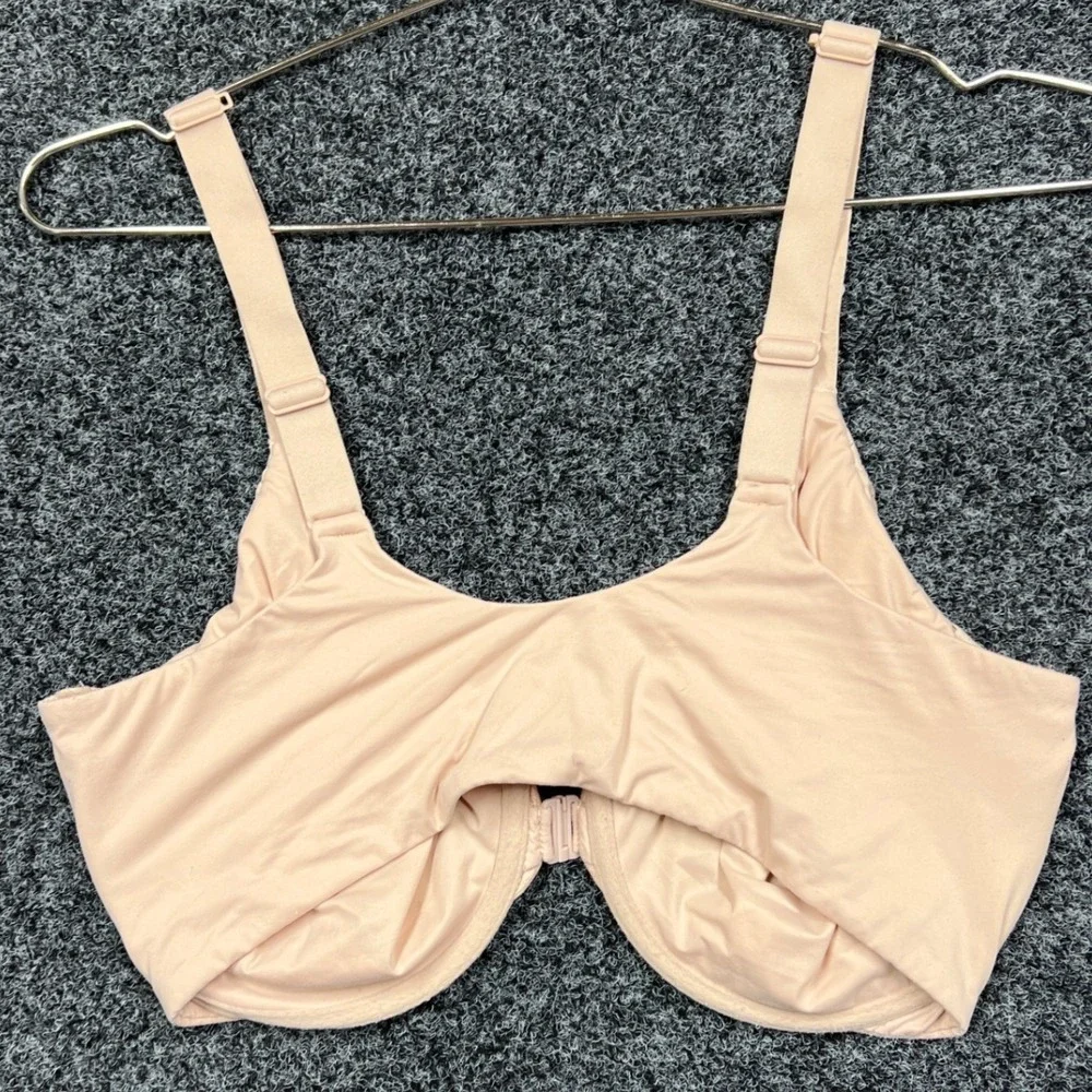 Chantelle 13F6 Lace Unlined Underwire Bra Peach Nude 38DD Adjustable Straps